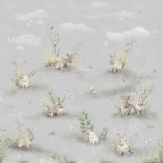 Кролики на лугу